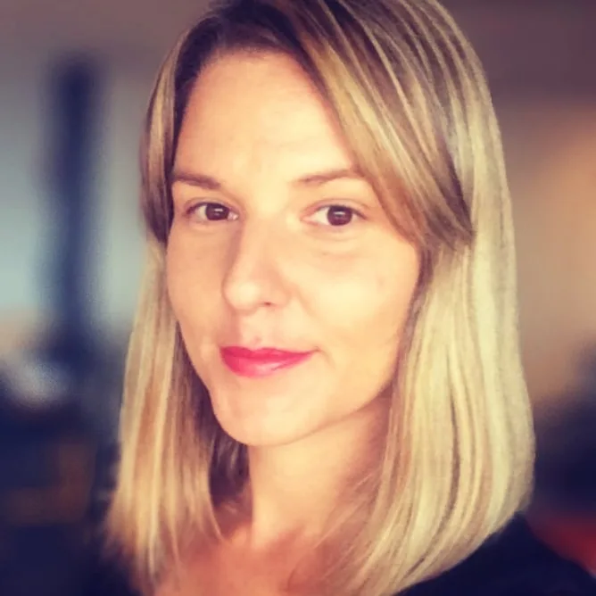 Céline Aalmoes Sophro-Relaxologue Praticien PNL - Bien-être Ajaccio - OneBooking