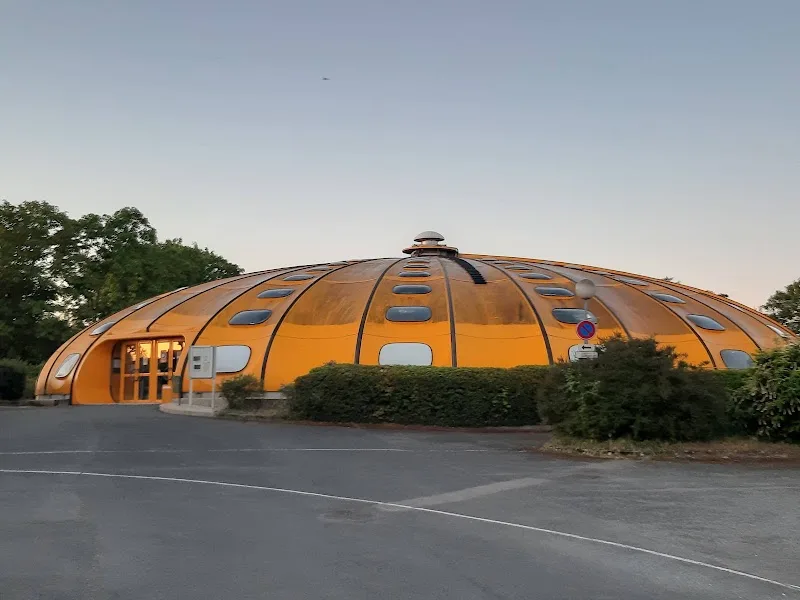 Piscine de la Blaiserie - Spa Poitiers - OneBooking