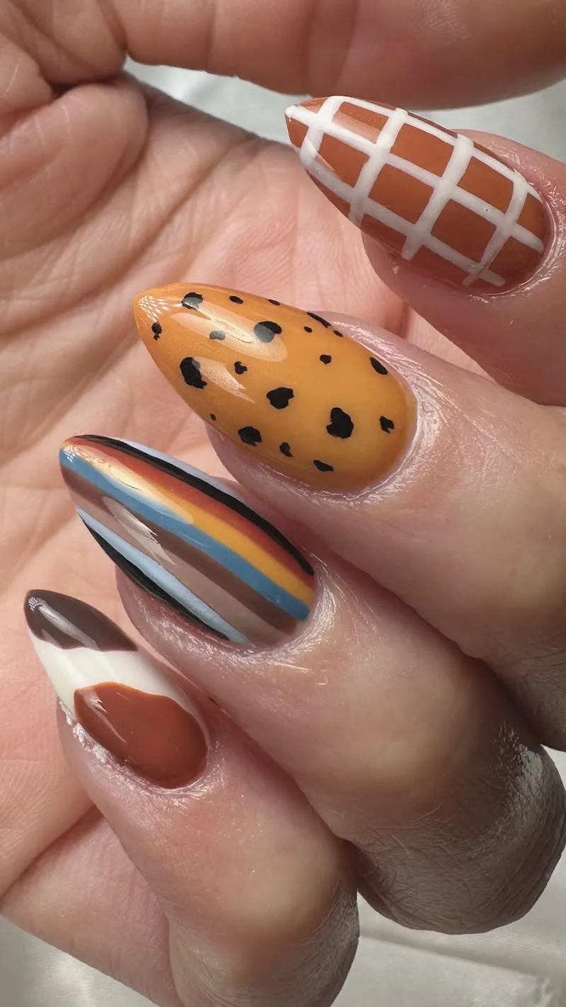 Kitsu Nails Art - Onglerie Nantes - OneBooking