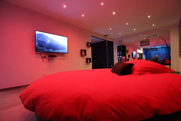 La DS Plaisir - Loveroom - Spa Nancy - OneBooking