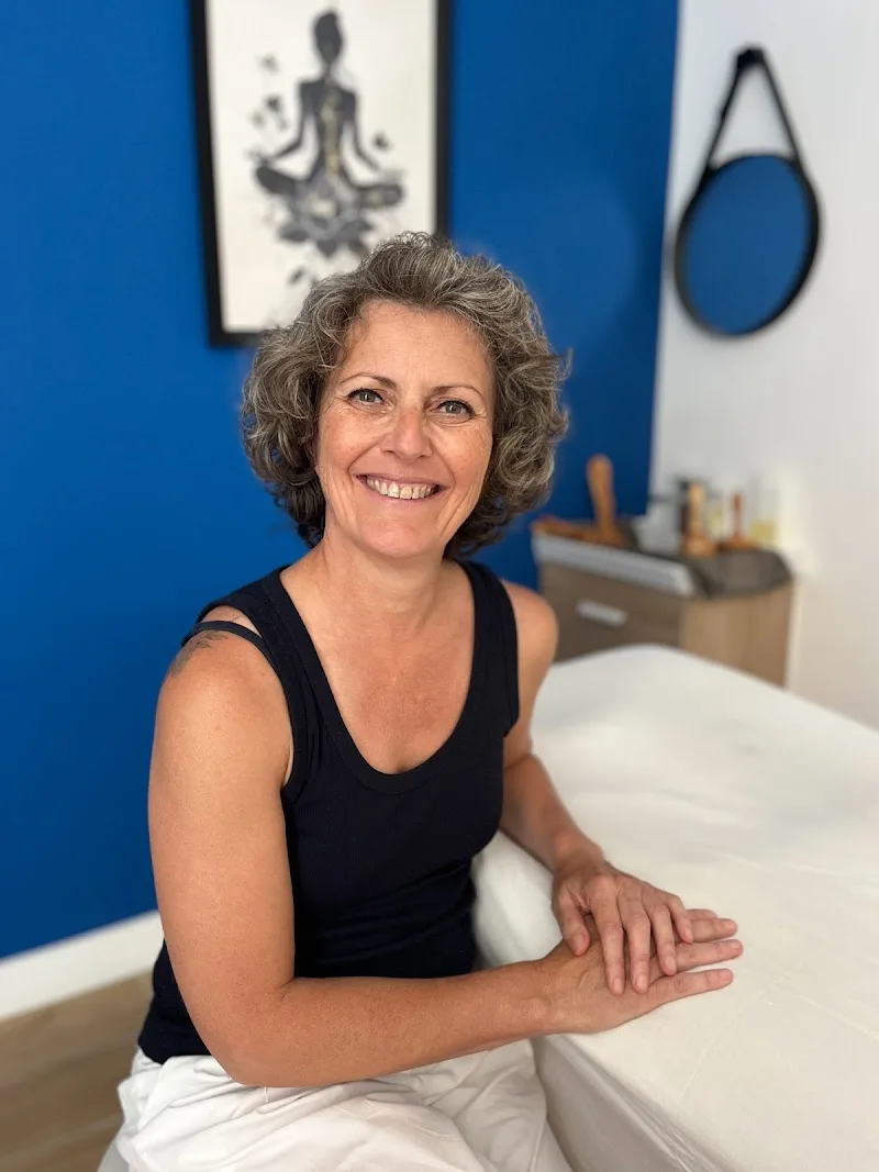 Nelly Comte - Energéticienne à Nice. Soins et Massages à Nice. Thérapeute en psychogénéalogie - Analyse transgénérationnelle - Bien-être Nice - OneBooking