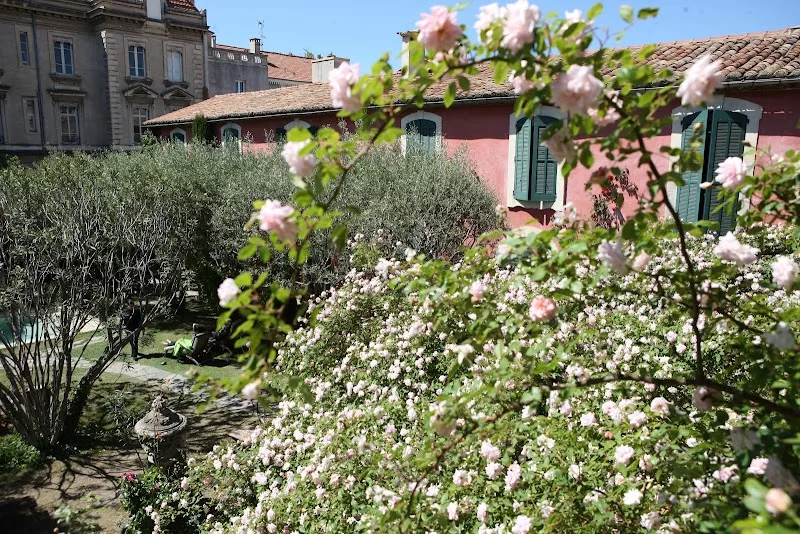 Hôtel Jardins Secrets - Spa Nîmes - OneBooking