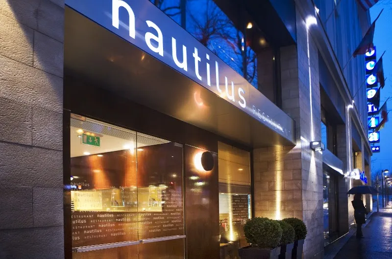 Hôtel Oceania Brest Centre - Spa Brest - OneBooking
