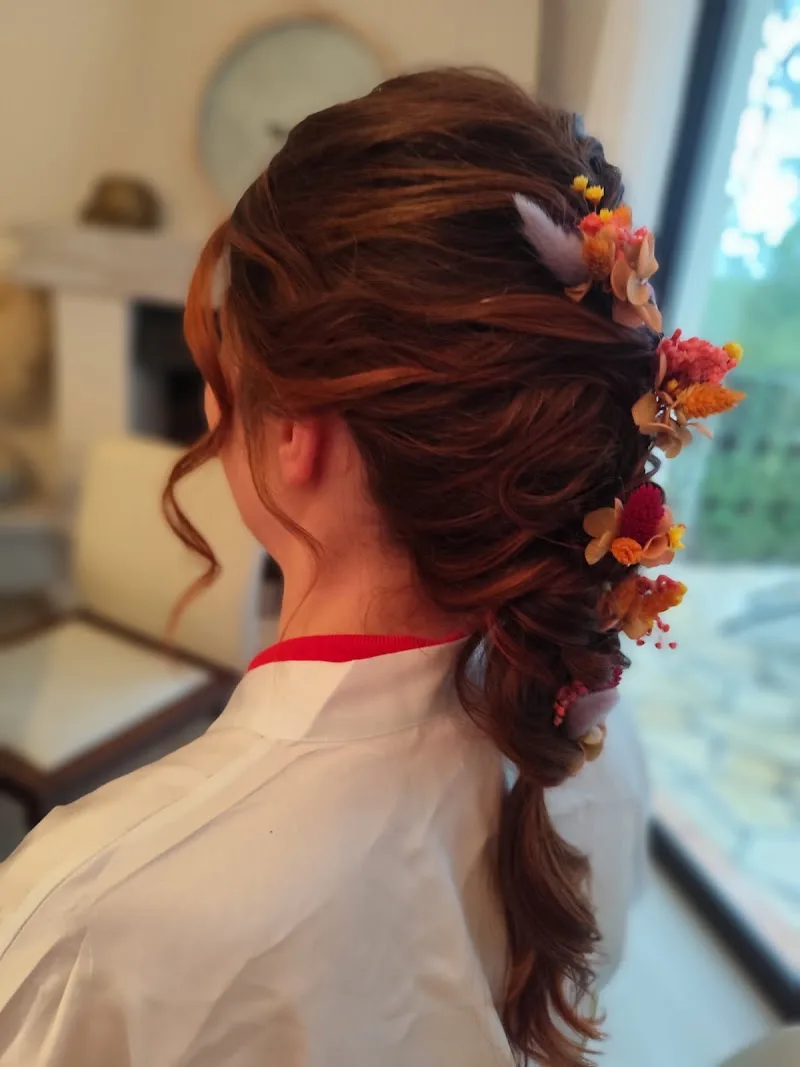 Julie Les Coquettes - Maquillage Béziers - OneBooking