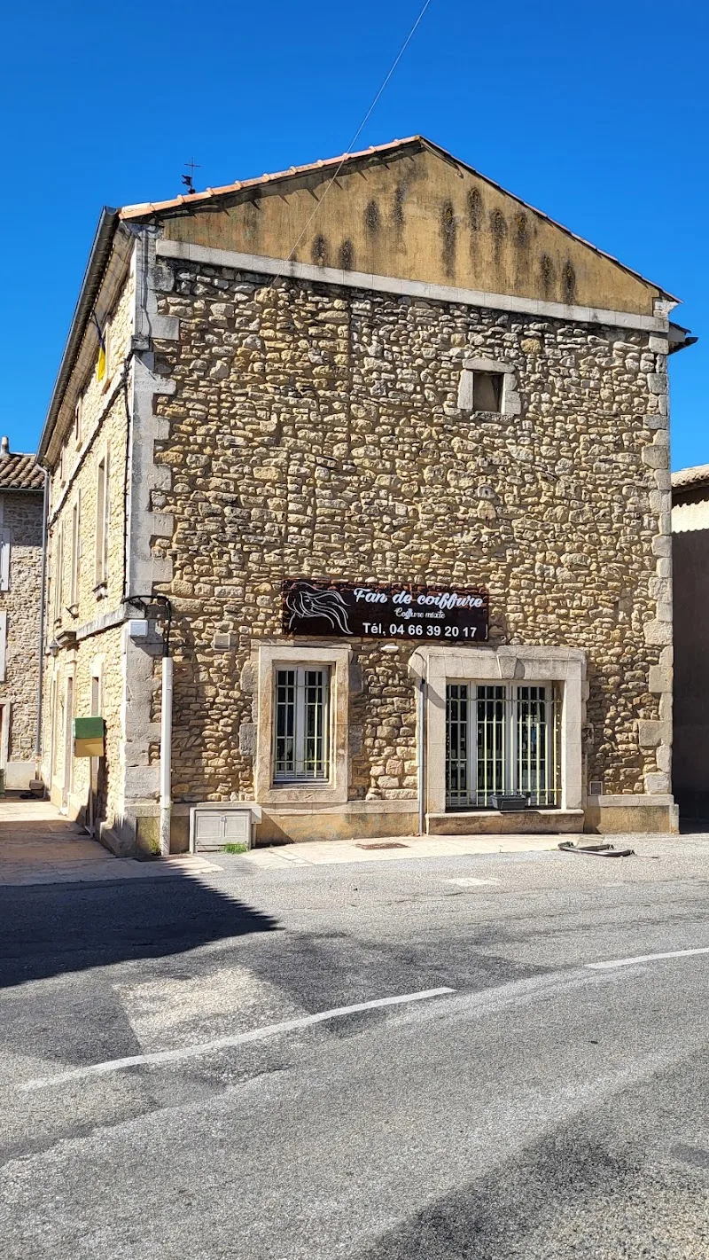 Fan De Coiffure - Coiffure Saint-Étienne-des-Sorts - OneBooking