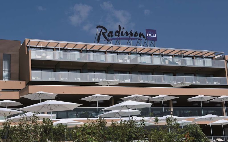 Radisson Blu Resort & Spa, Ajaccio Bay - Spa Ajaccio - OneBooking