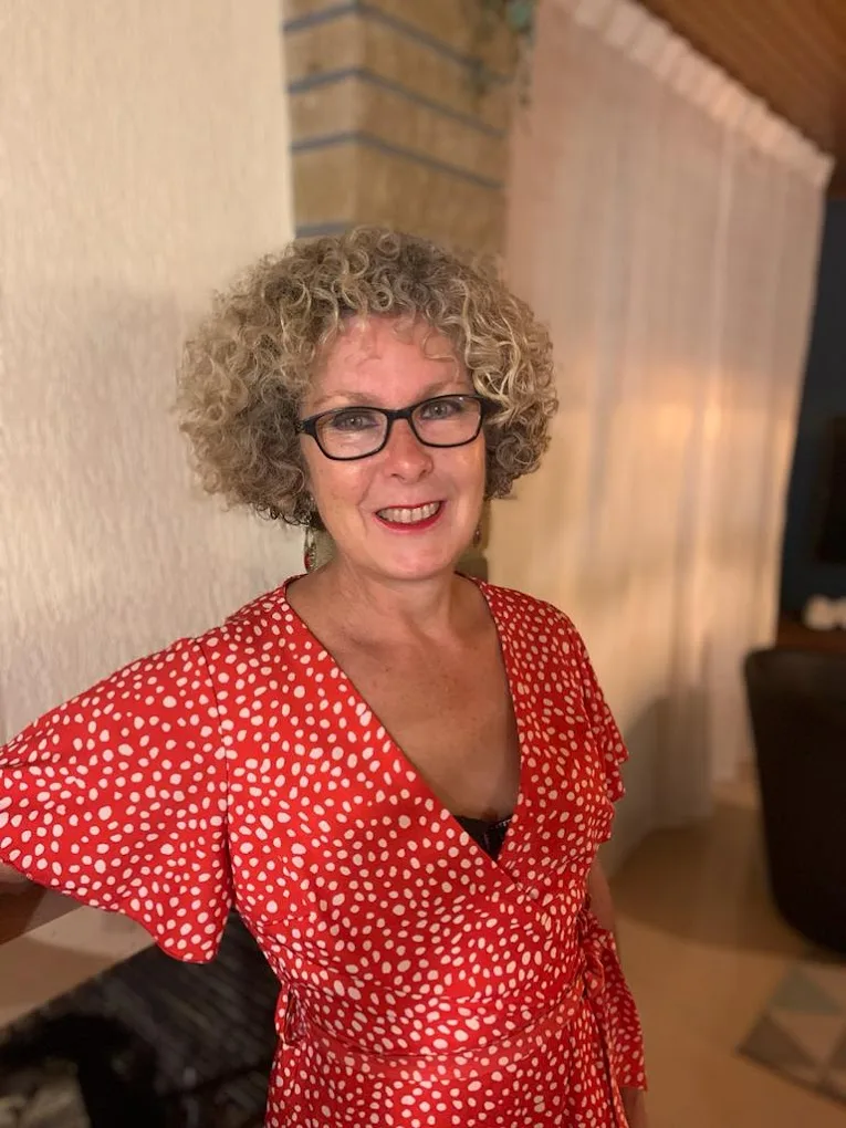 Massages Bien-être, ayurvédiques, relaxinésie, Réflexologie Plantaire, Maitre Reiki et Professeur de Yoga - Spa Nevers - OneBooking