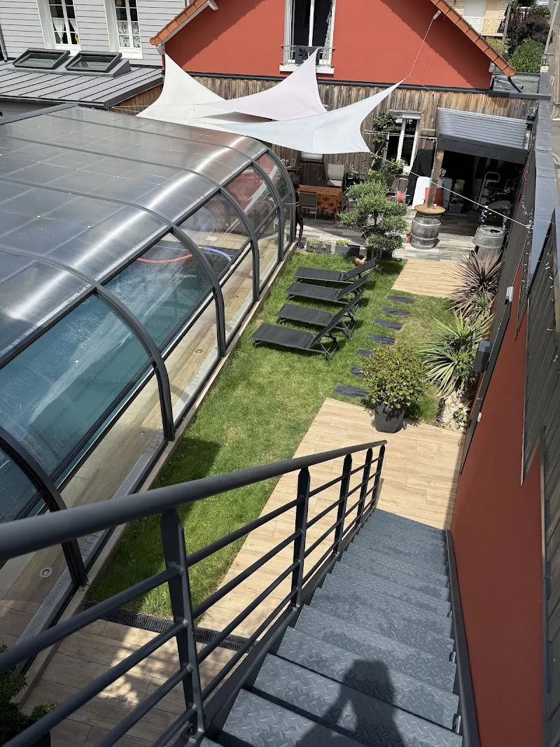 Villa Seyal - Chambre D'hôtes Avec PISCINE & SPA - LE MANS - Spa Le Mans - OneBooking