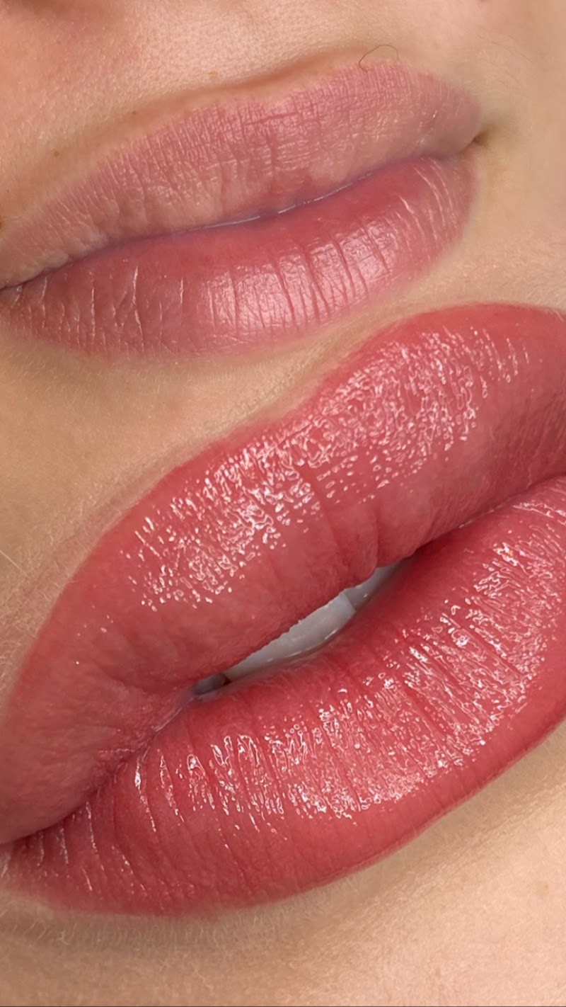 Beauty and Brows - Soin visage Nice - OneBooking