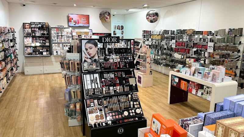Marionnaud-Parfumerie - Soin visage Béziers - OneBooking