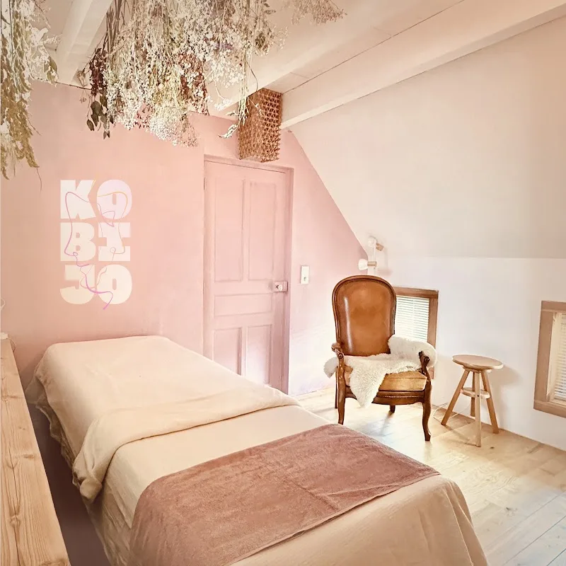 Kobijo ~ Massage japonais Kobido à Tours ~ Visage & Tête - Spa Tours - OneBooking
