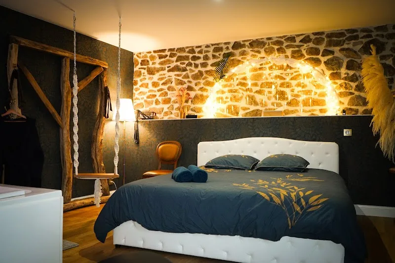 Love Room Plaisir Secret - Spa Limoges - OneBooking