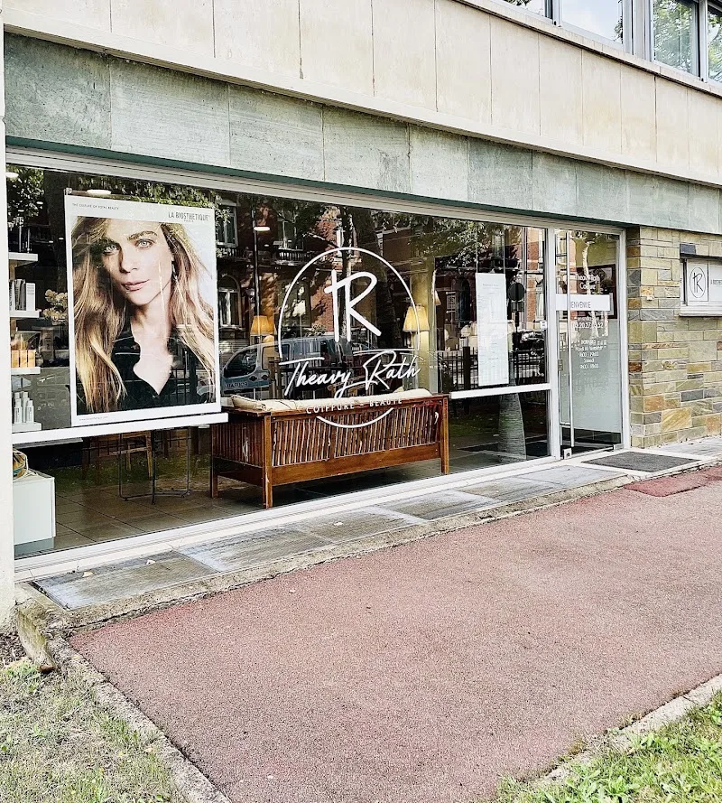 Coiffeur) Theavy Rath Coiffure - Coiffure Roubaix - OneBooking